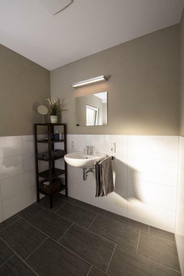 Gaestehaus Vinaria Kinheim Luaran gambar